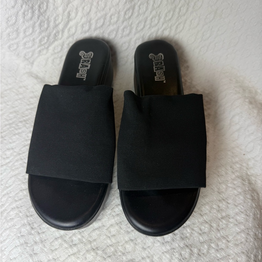 Black Slide Sandals women’s a size 6.5 platform